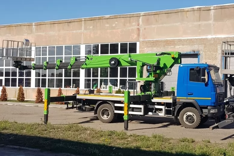 Проведено плановое техническое обслуживание автовышки SKYMAN DS-340, фото 2