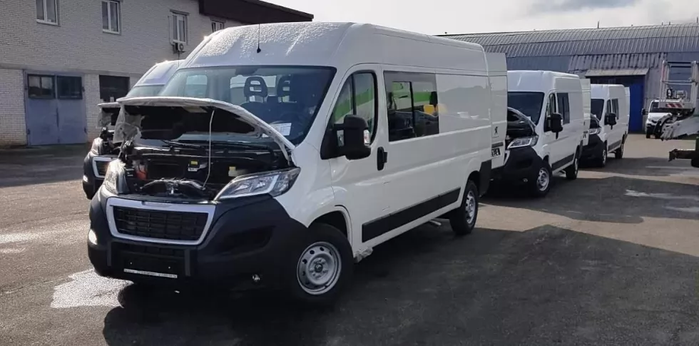 Энергетики получили очередную партию спецтранспорта на базе Peugeot Boxer, фото 11