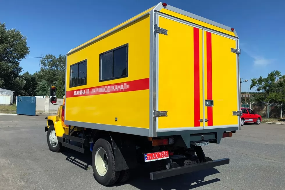 Украинские коммунальщики получили 10 новых аварийно-ремонтных автомобилей от Техкомплект, фото 4