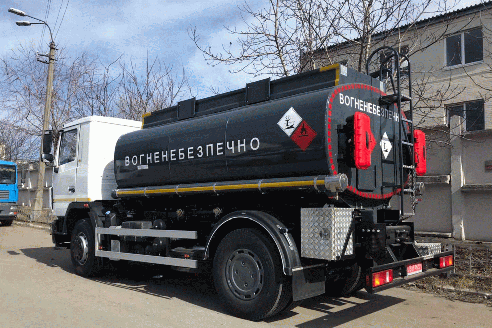 Отгружены два автотопливозаправщика для конечного покупателя украинского дилера МАЗ, фото 2