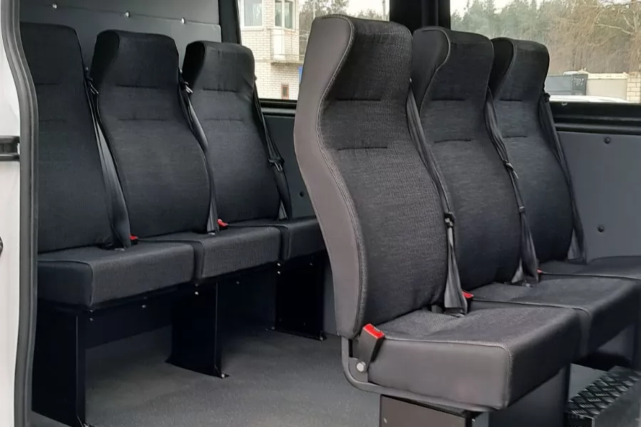 Для нашего партнера из Кривого Рога сделана отраслевая специализация Renault Master, фото 3