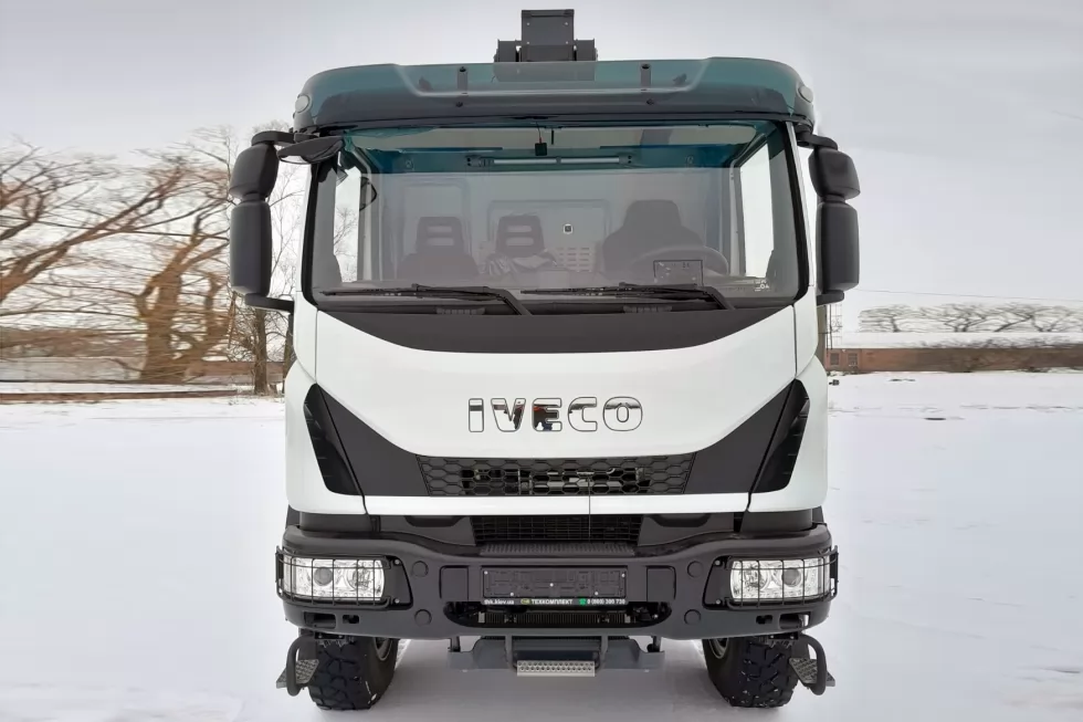 Для восстановления Донбасса сделан новый мощный автогидроподъемник, фото 5