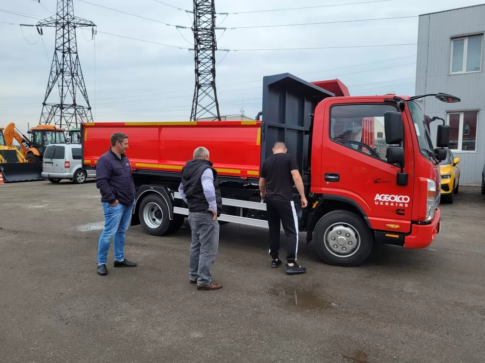 Изготовлен новый 4-тонный самосвал на базе JAC N82, фото 17