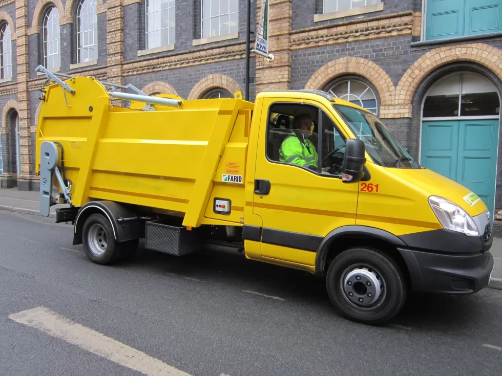 Новогодняя распродажа в Техкомплект: специальная цена на мусоровоз Farid MiniMatic MM8, фото 8