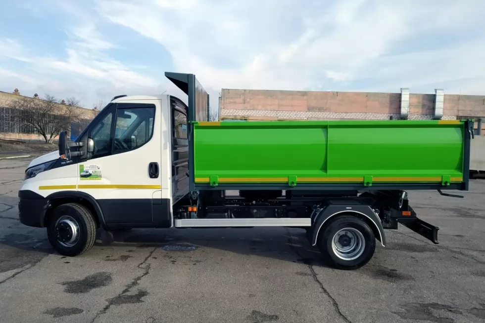 Коммунальные предприятия на Ривненщине пополняют свои автопарками самосвалами от Техкомплект, фото 5