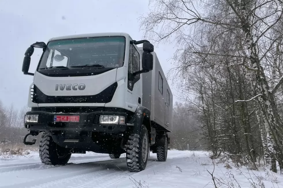 продажа вахтовки на базе iveco