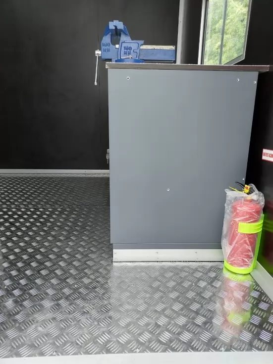 аварийно ремонтная мастерская грузовой отсек