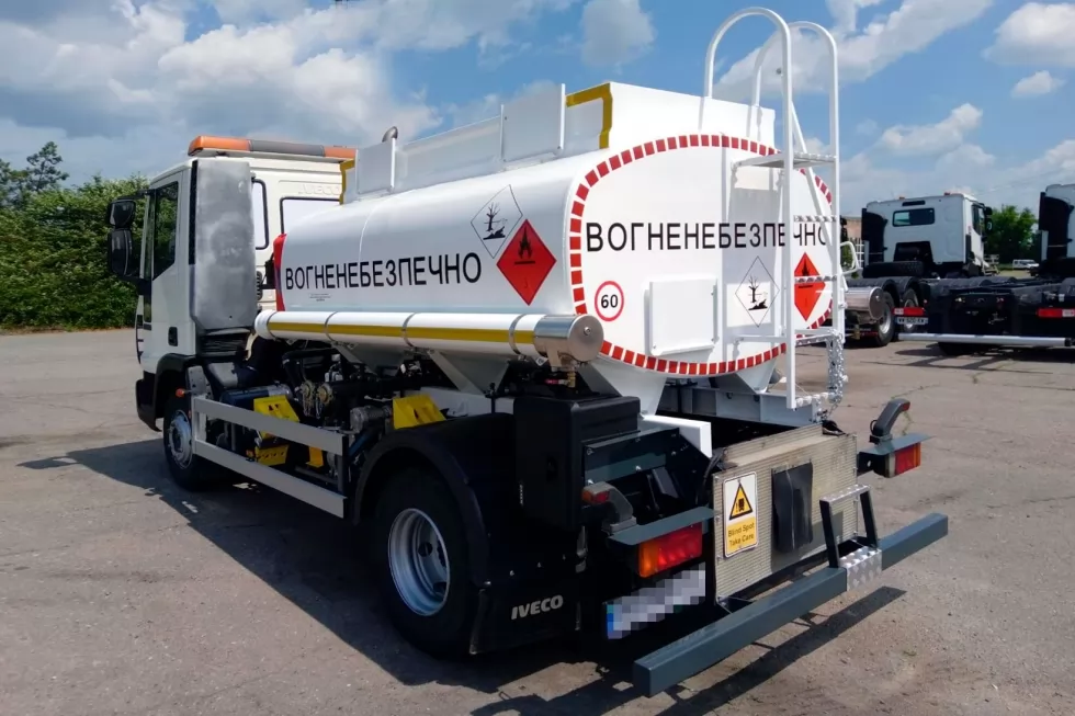 Во Львовской области будет работать новый автотопливозаправщик APZ-4 на IVECO Eurocargo, фото 2