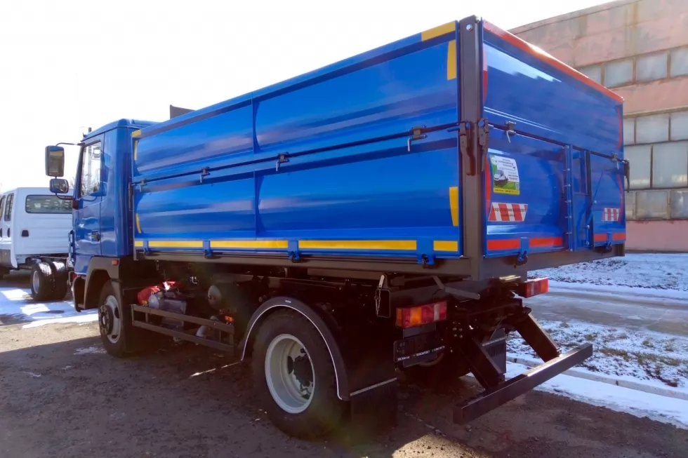 самосвалы маз