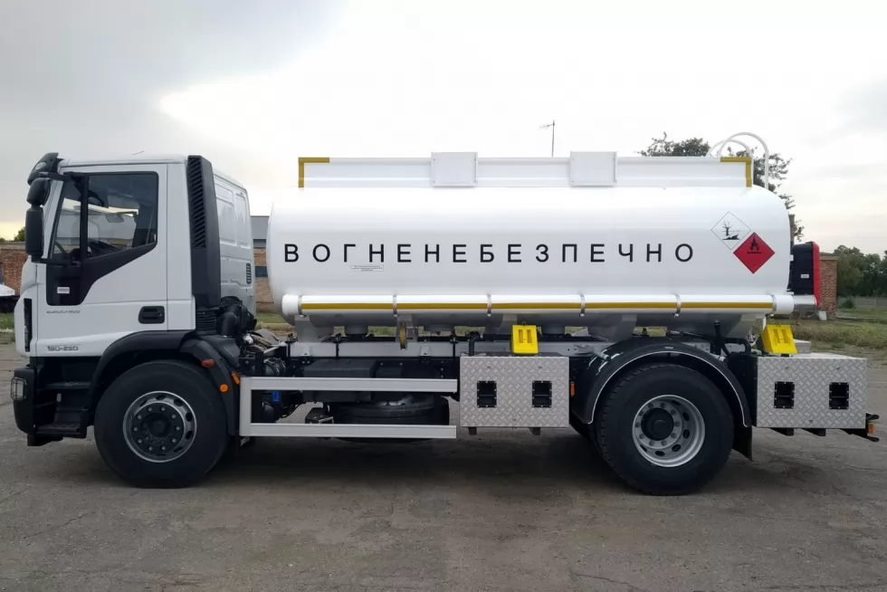 Техкомплект изготовил новую автоцистерну с объемом 11 м <sup loading=