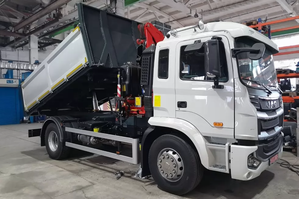 jac n200 самоскид з КМУ