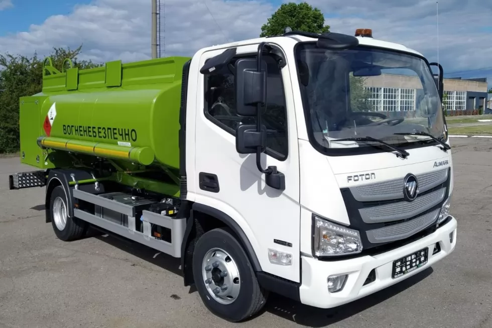 Сделан очередной автотопливозаправщик на азиатском шасси, фото 11