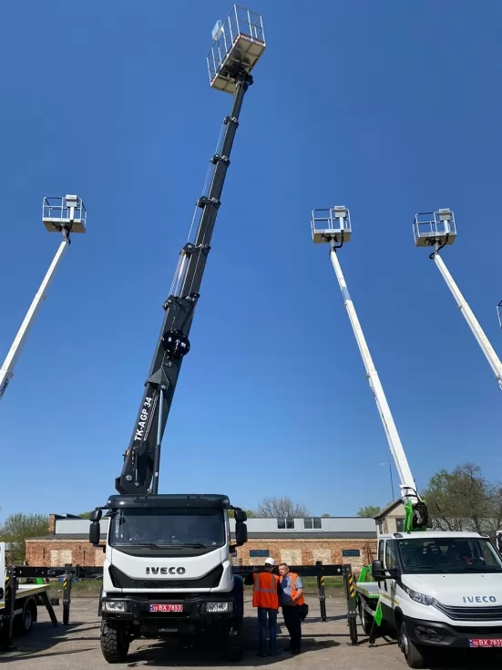 Подготовлена очередная партия автогидроподъемников для энергетиков, фото 31