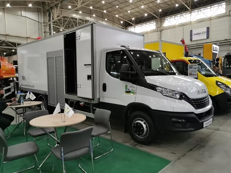 Для ФПГ АЛЬТКОМ изготовлена аварийно-ремонтная мастерская на IVECO Daily 70C16, фото 15