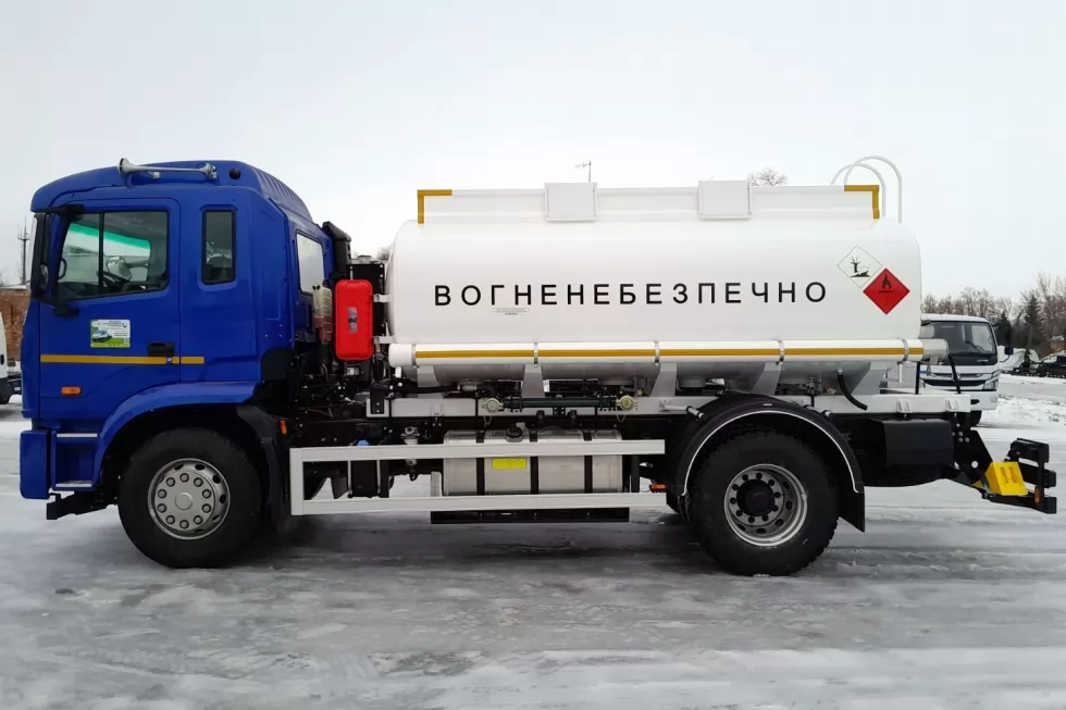 Сделали еще один автотопливозаправщик на JAC N200, фото 1