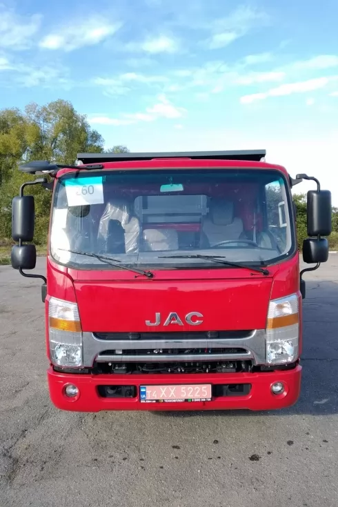 Изготовлен новый 4-тонный самосвал на базе JAC N82, фото 5