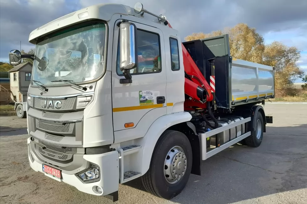 На базе JAC N200 изготовлен самосвал КОШМАНОВЕЦ с краном-манипулятором, фото 8