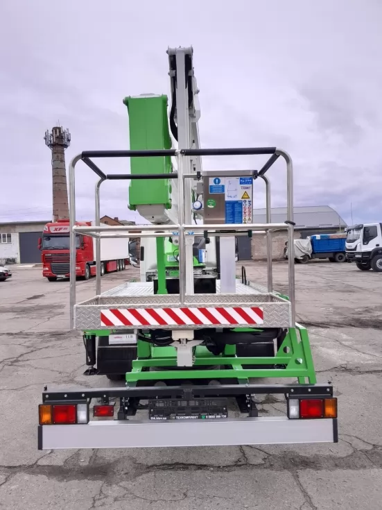 Изготовили автовышку с гуськом на базе ISUZU NQR 90, фото 13