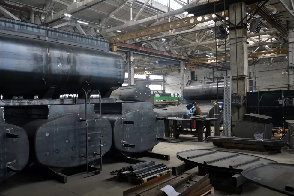 виробництв автоцистерн україна