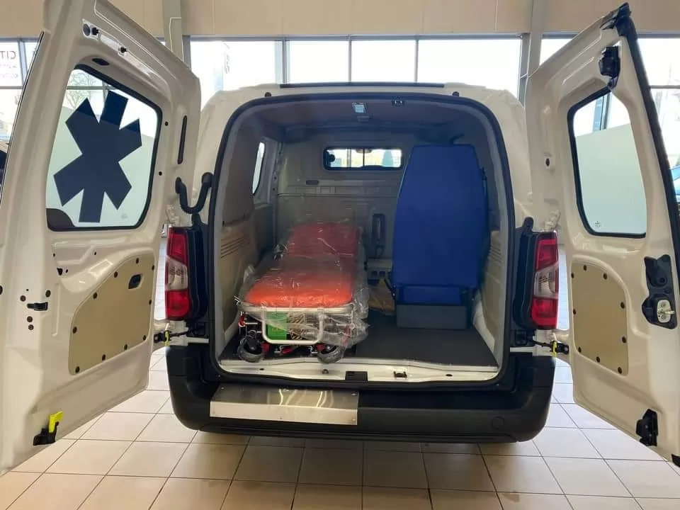 В Кировоградскую область отправилась спасать жизни новая машина скорой помощи на базе Opel Combo, фото 7