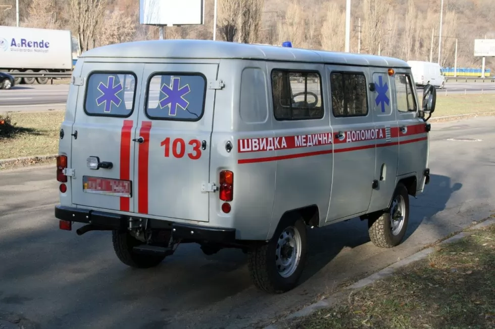 Помогаем медикам - предлагаем полностью укомплектованные санитарные автомобили УАЗ, фото 1