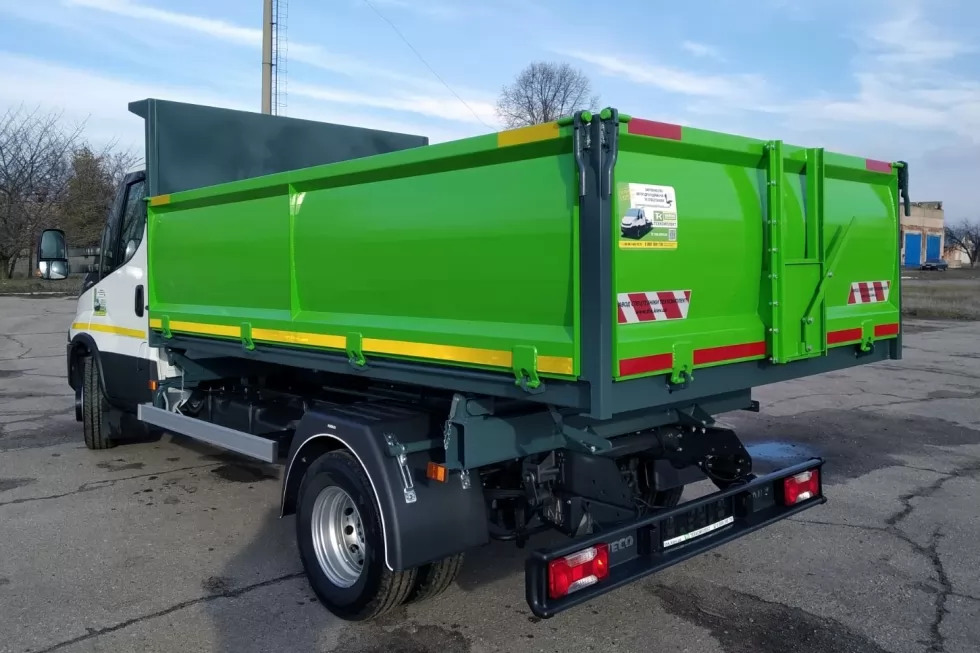 Самосвал IVECO