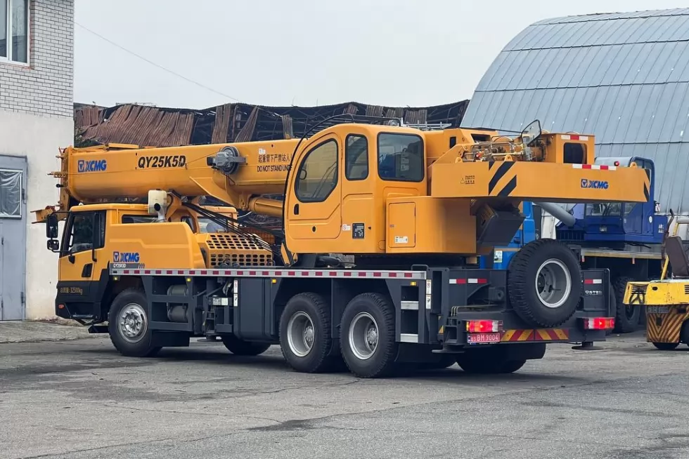 Техкомплект продал автокран XCMG для критической инфраструктуры Николаева, фото 2