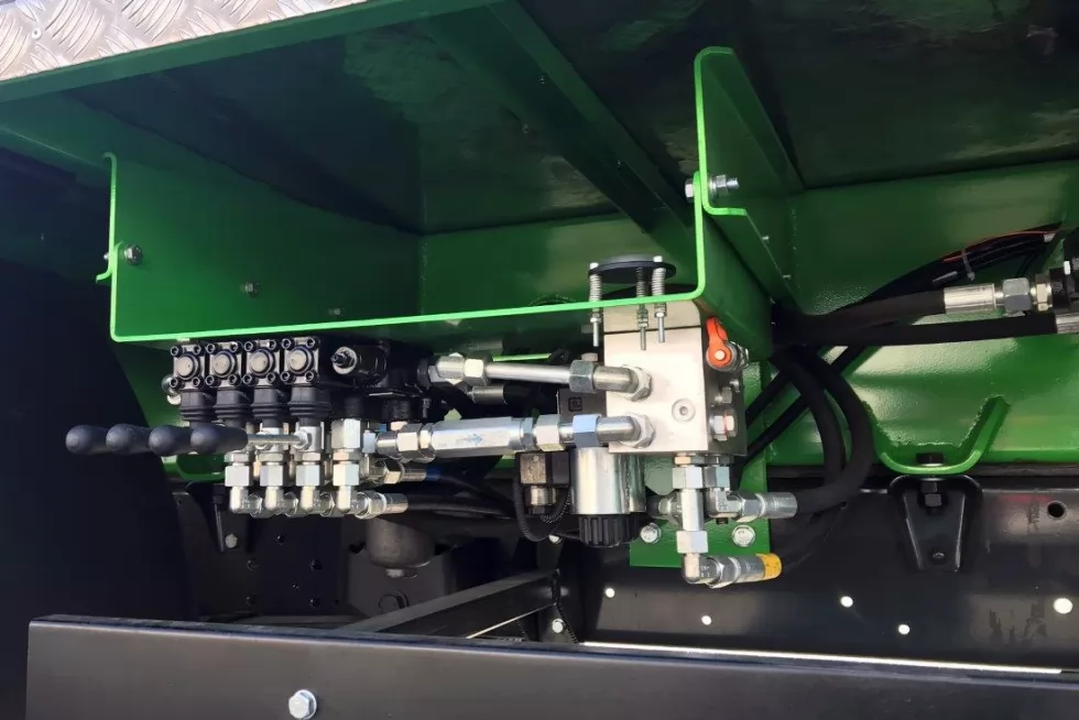 В одном из поздразделений Облэнерго в Западной Украине будет работать автовышка от Техкомплект, фото 1