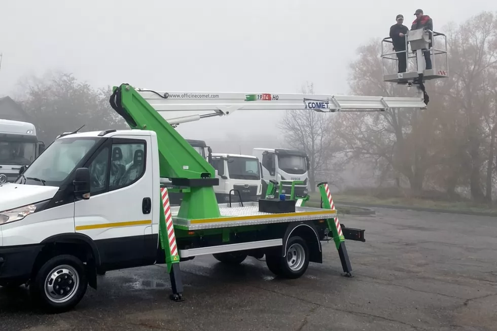 Для восстановления деоккупированной Харьковщины изготовлена самая популярная модель автовышки, фото 6