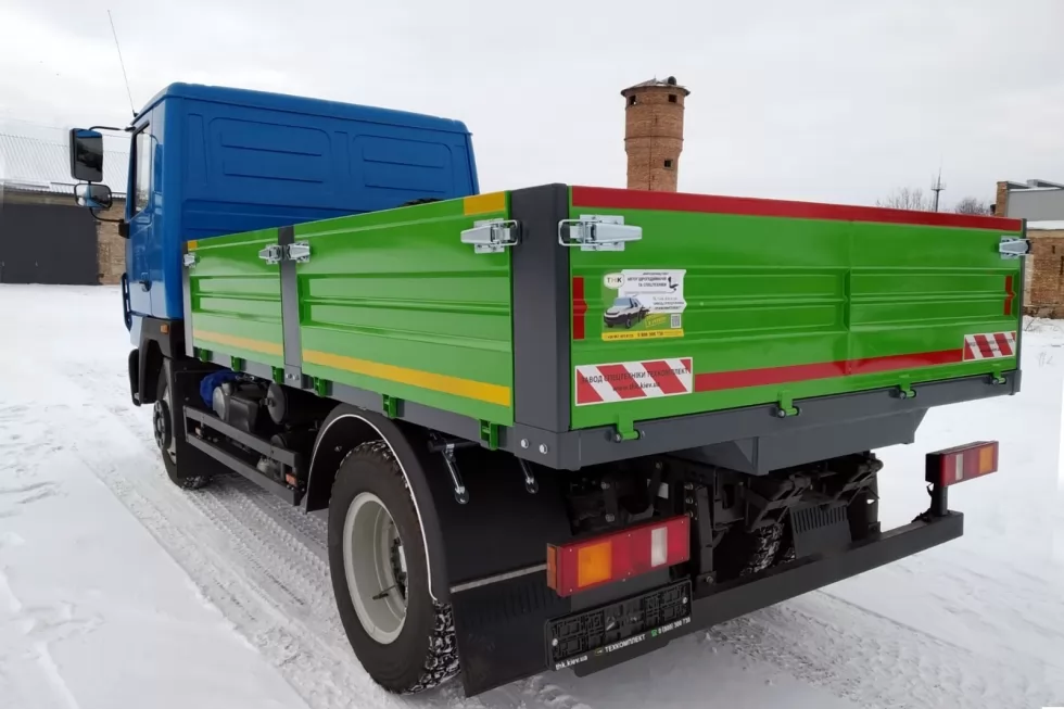 Изготовлена партия бортовых платформ на базе МАЗ-4371 Корнет, фото 8