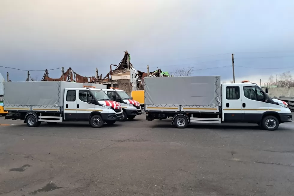 Изготовлена очередная партия бортовых автомобилей IVECO Daily с 7-местной кабиной, фото 4