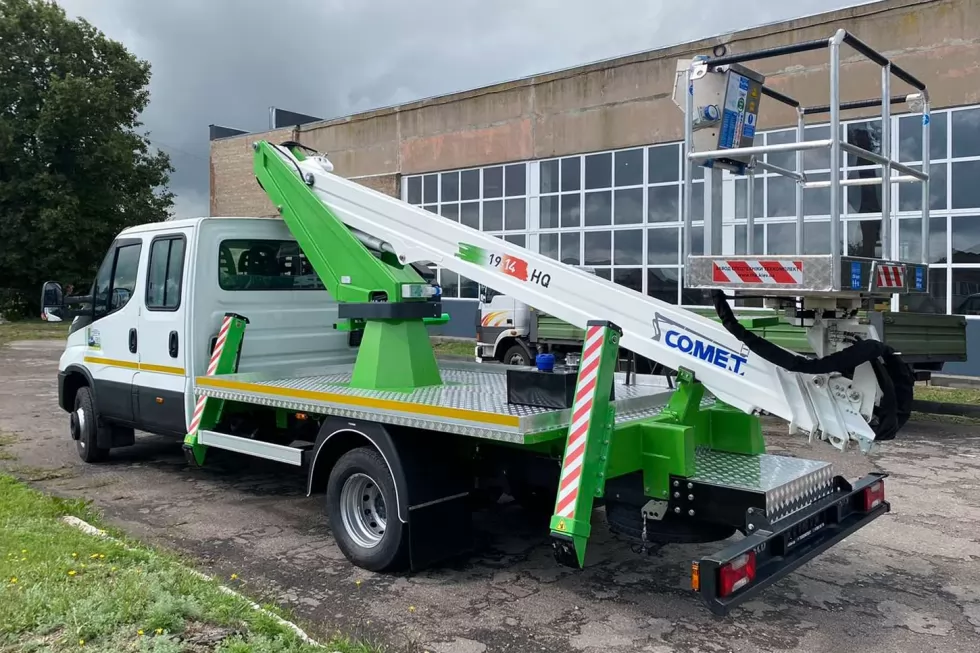 автовишки київ