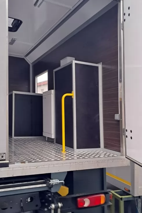 На восстановление восточных регионов отправилась очередная партия специализированных автомобилей, фото 8