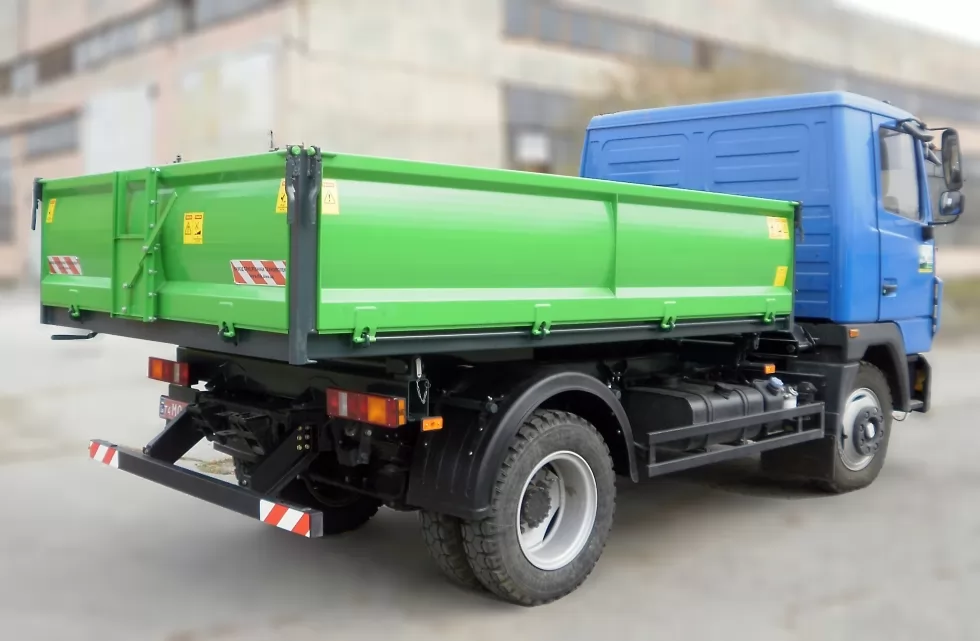 На ОДЕССАУКРЭНЕРГО уехал 6-кубовый самосвал, фото 1