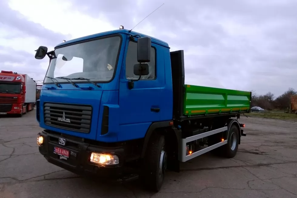 Изготовлен еще один 10-тонный самосвал на давальческом шасси МАЗ-5340, фото 2