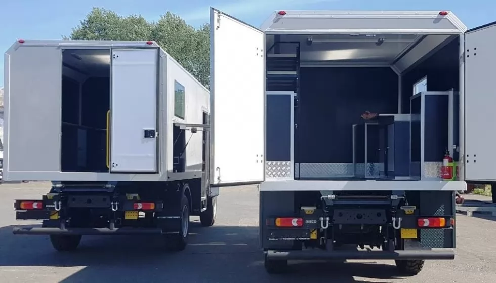 Для служб Полтаваоблэнерго изготовлено два новых бригадных автомобиля на IVECO EUROCARGO ML 110 4Х4, фото 5