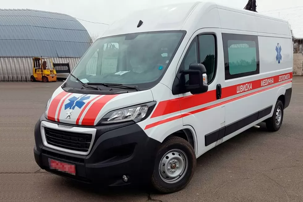 автомобиль скорая помощи пежо боксер