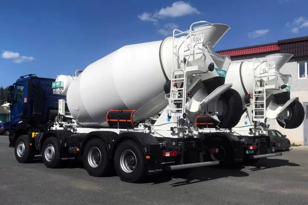 автобетоносмеситель imer на базе renault truck