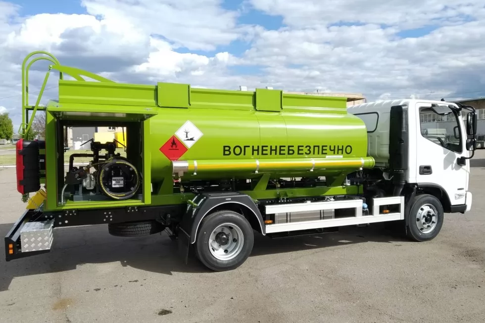 бензовоз атз-5 на foton aumark