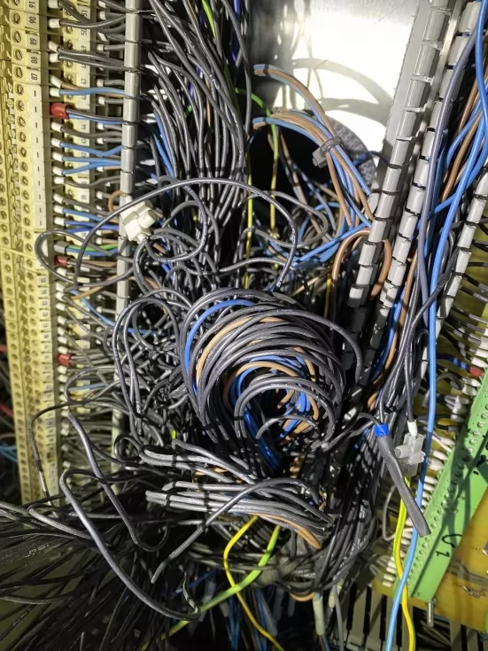 Одно из профилирующих направлений деятельности нашего сервисного центра - восстановление электрооборудования любой сложности, фото 4