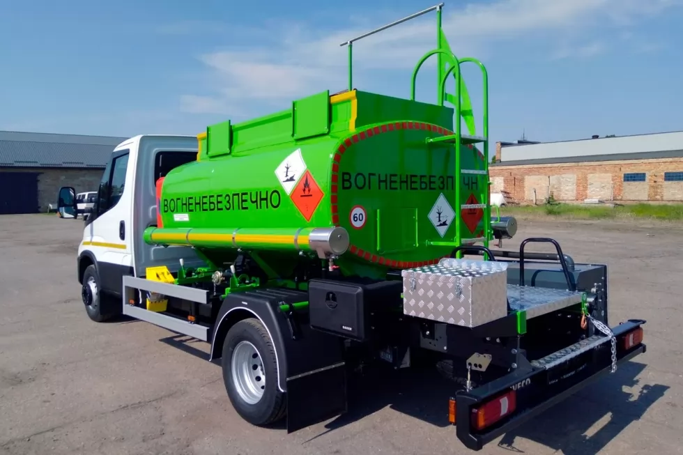 В Измаильском морском порту будет работать новый автотопливозаправщик APZ-4 на IVECO Daily 70c16, фото 4