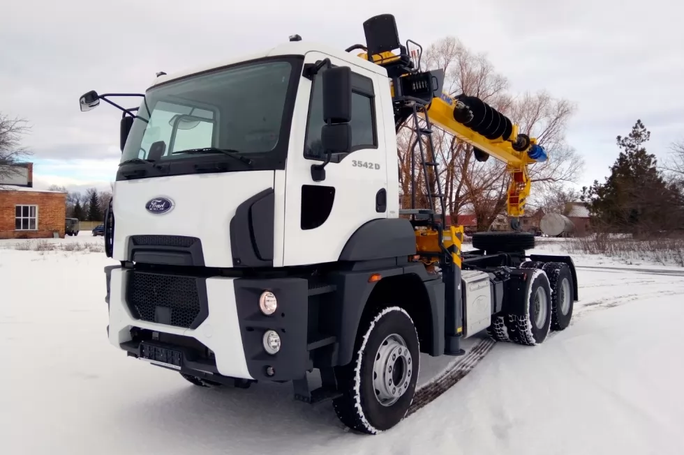 Изготовлена новая бурокрановая машина с краном-манипулятором XCMG, фото 14