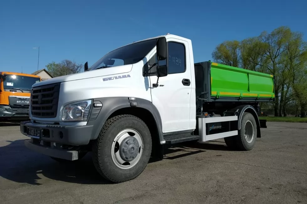 самосвалы 4 т белава 1500