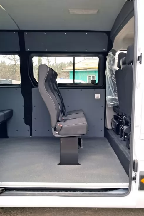 Для нашего партнера из Кривого Рога сделана отраслевая специализация Renault Master, фото 9