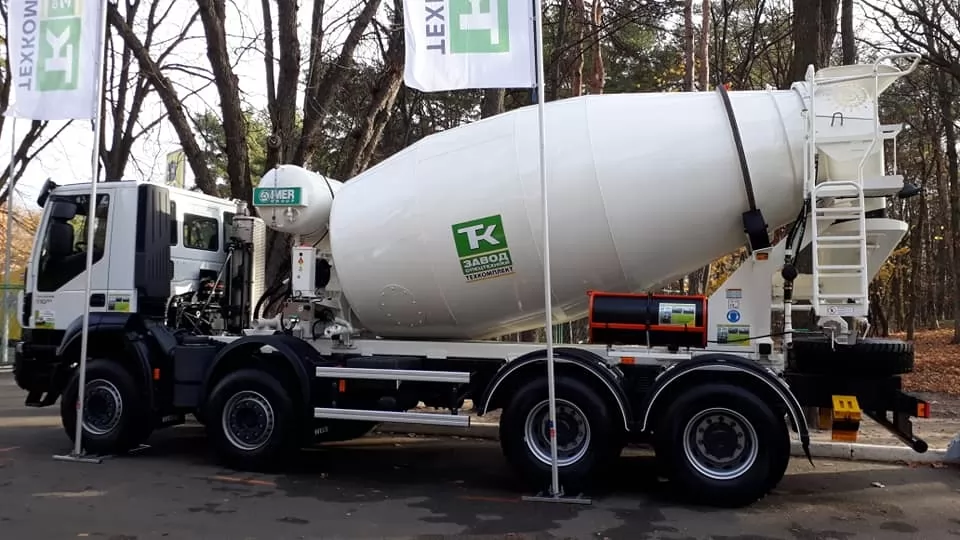 автомиксер imer на iveco trakker