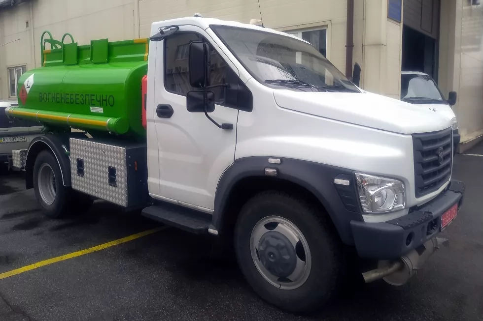 новый бензовоз gazon next купить украина