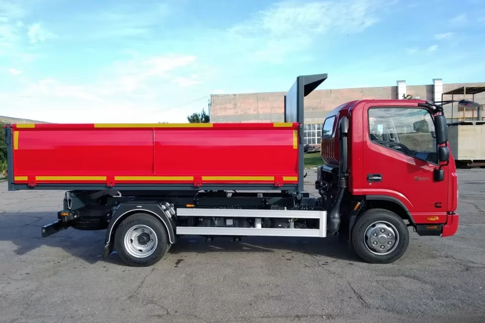 самосвал jac n82