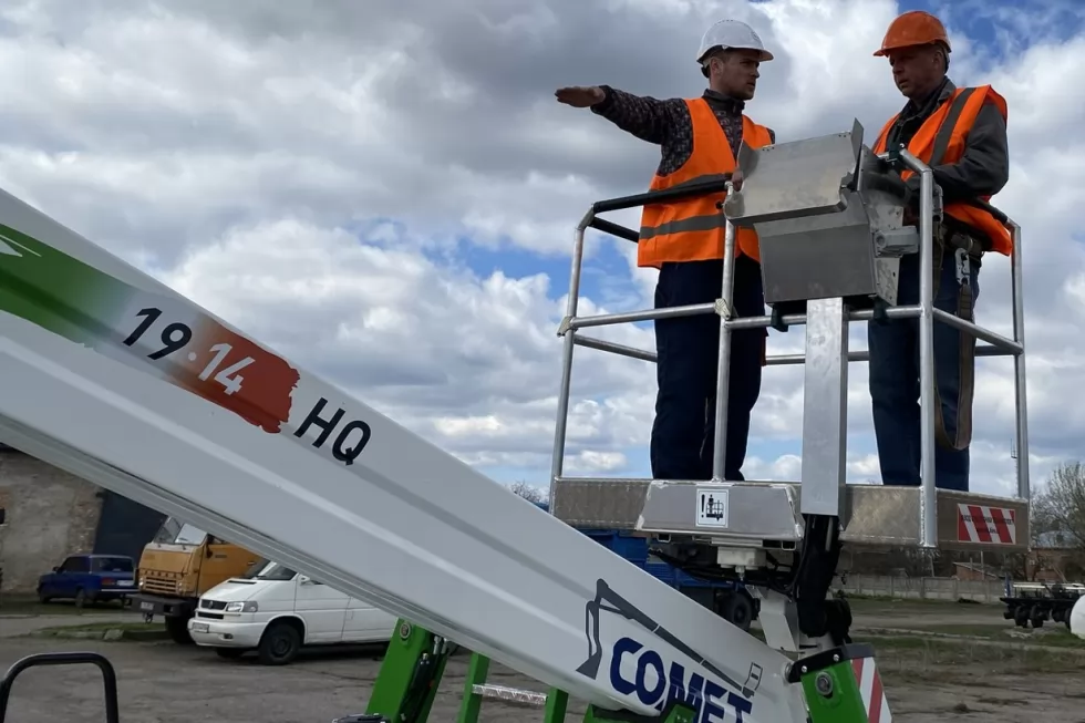 Харьковские энергетики получили очередную партию автовышек на полноприводном шасси, фото 17