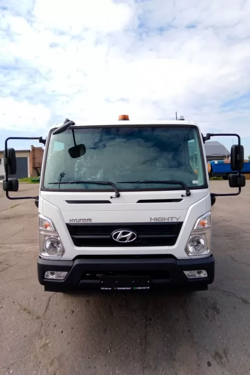 Изготовлен первый автотопливозаправщик Техкомплект на шасси Hyundai, фото 7