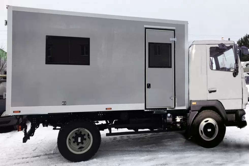 продажа спецтехники на базе маз